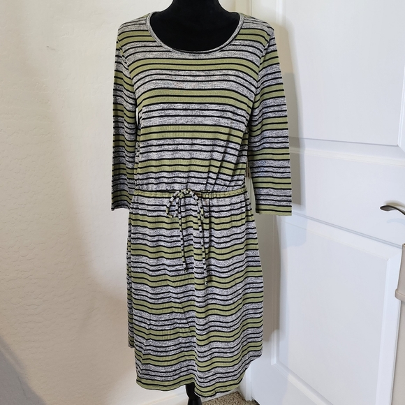 Faded Glory Dresses & Skirts - 🫶🏽Striped tie waist midi dress